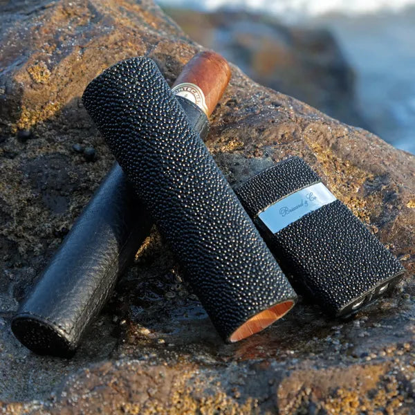 The Single Cigar Tube - All options in wood and leather