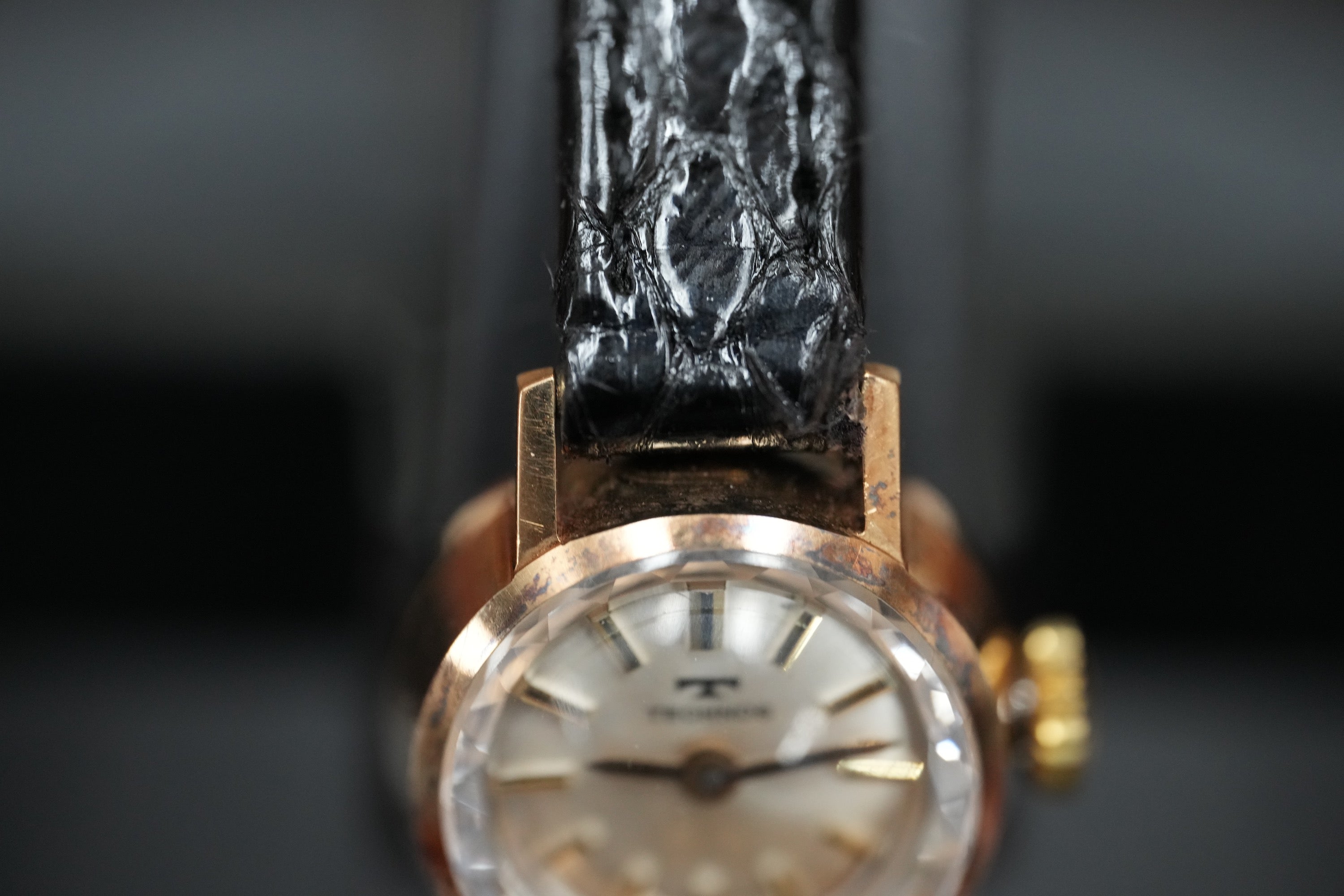 14k gold watch Technos