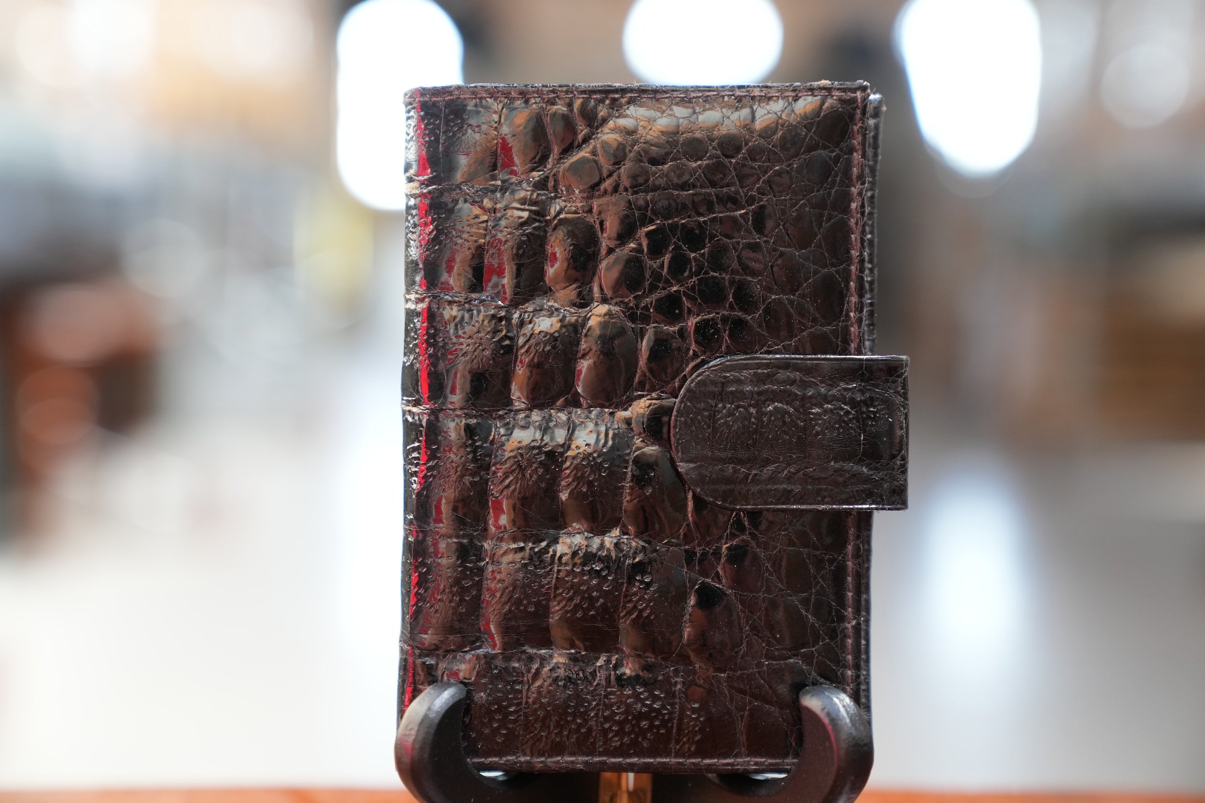 Black crocodile wallet with clip, grey inside