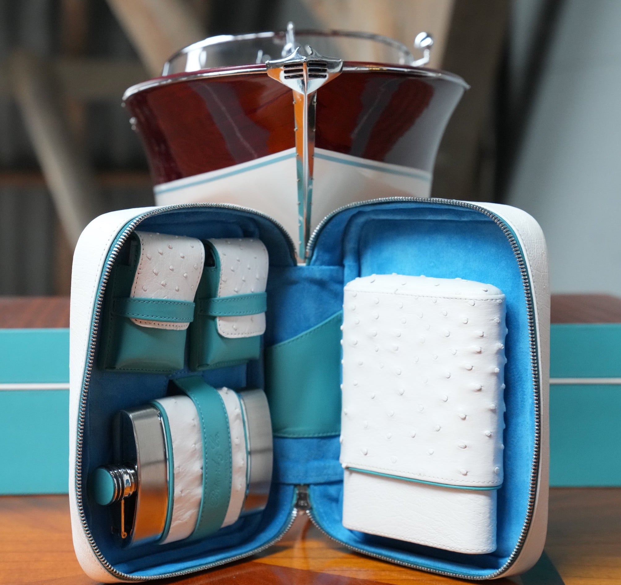 Havana Traveler - Ostrich White and Turquoise Leather