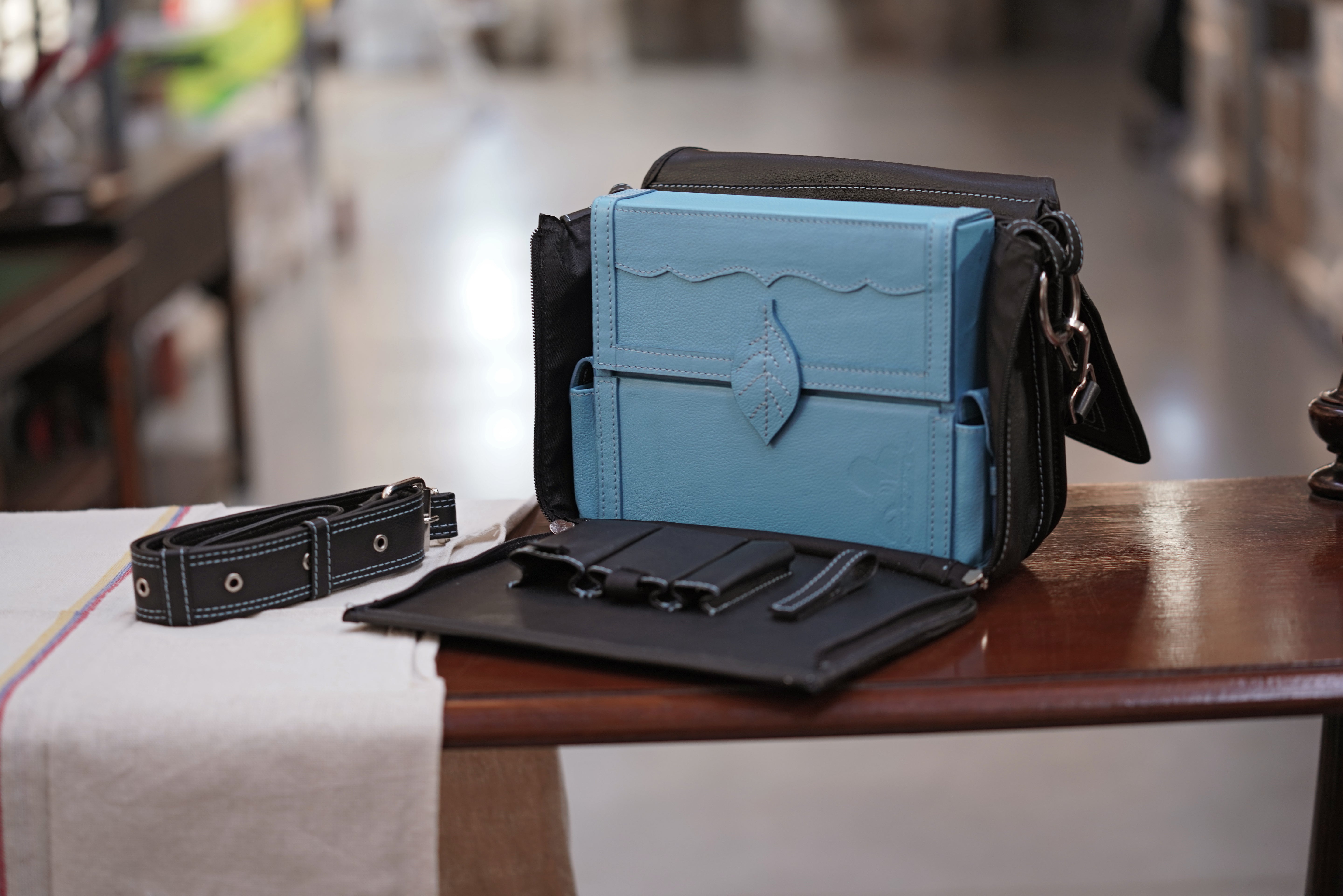 Big Travel Case Cigarriel Pantone