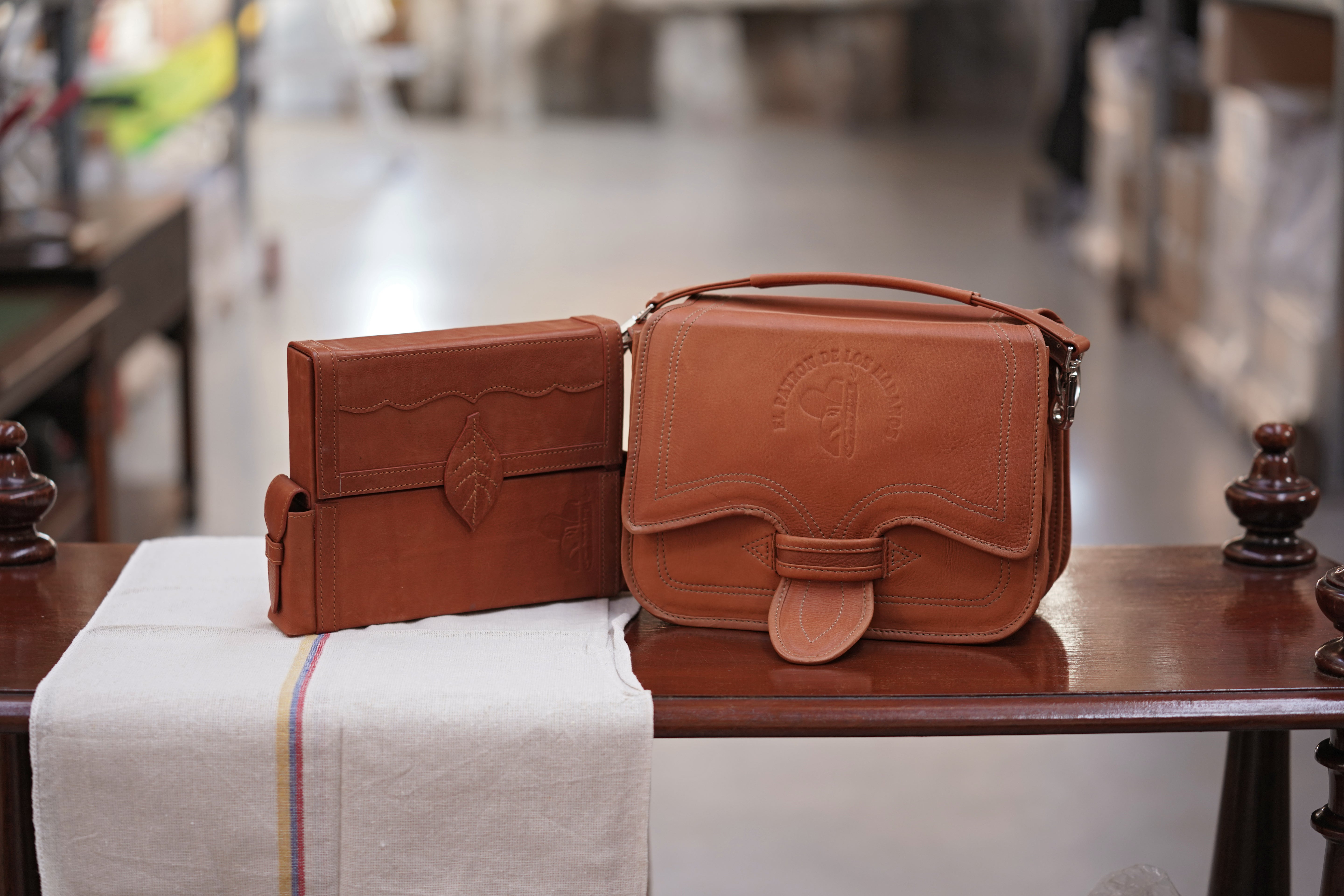 Handmade Travel Cigarriel Camel Brown