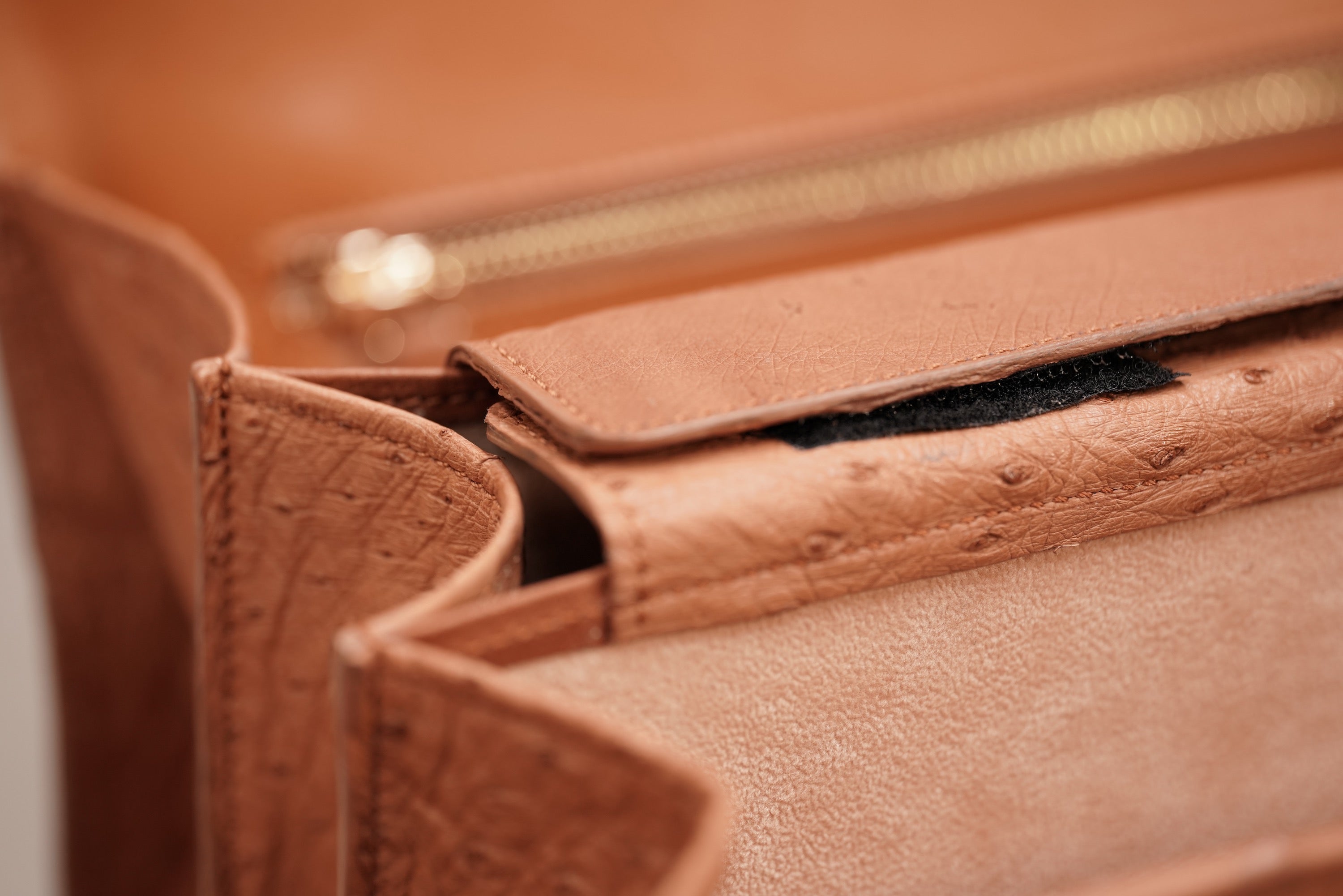 camel A4+ BUSINESS CASE IN OSTRICH LEATHER