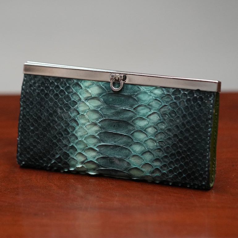 Large ladies wallet in python