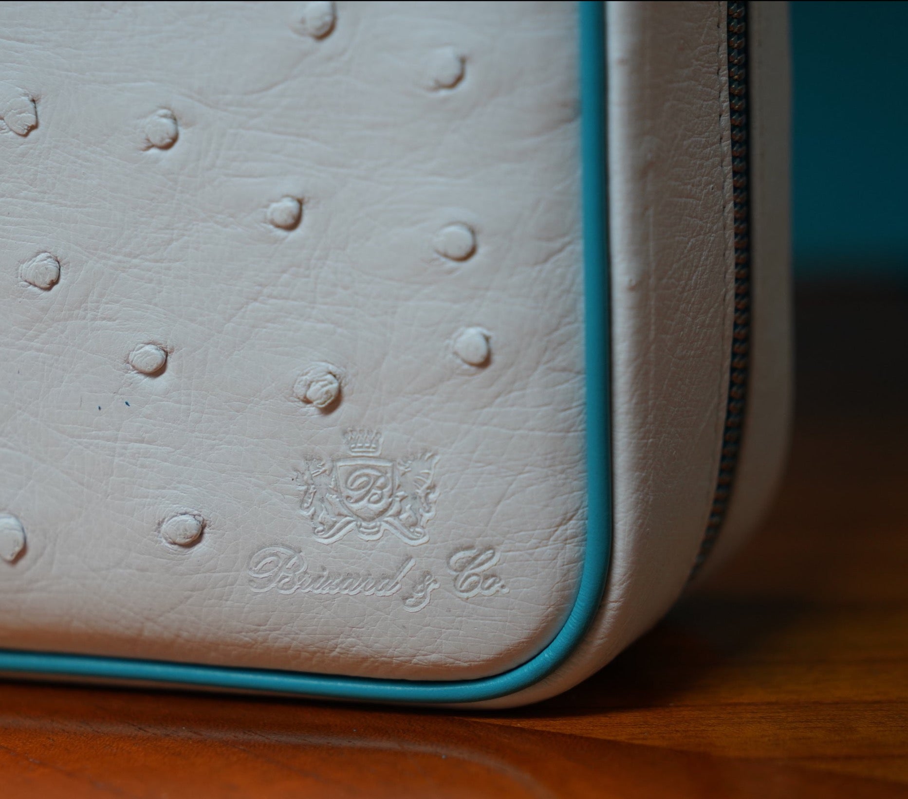 Havana Traveler - Ostrich White and Turquoise Leather