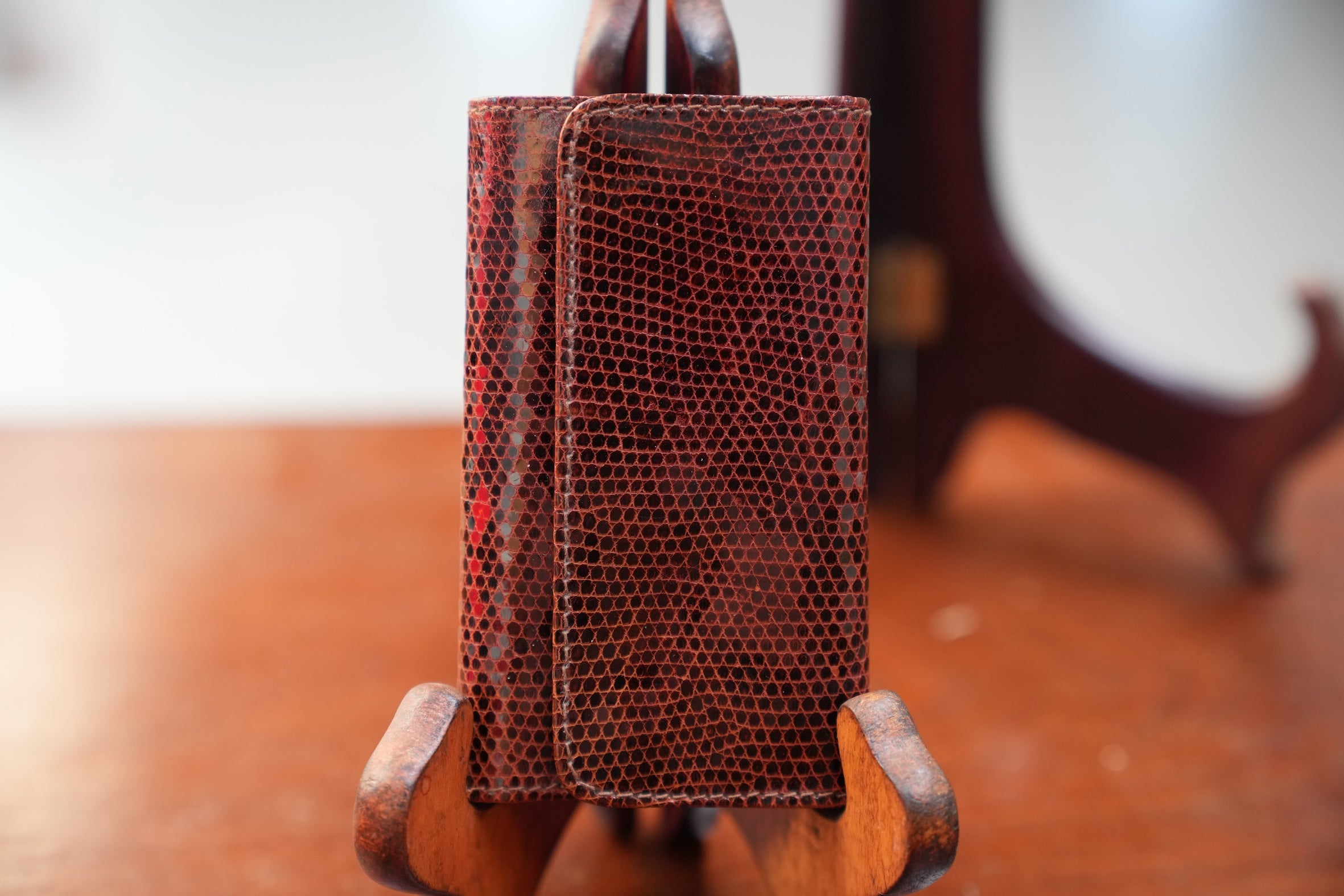 Camel lizard key wallet