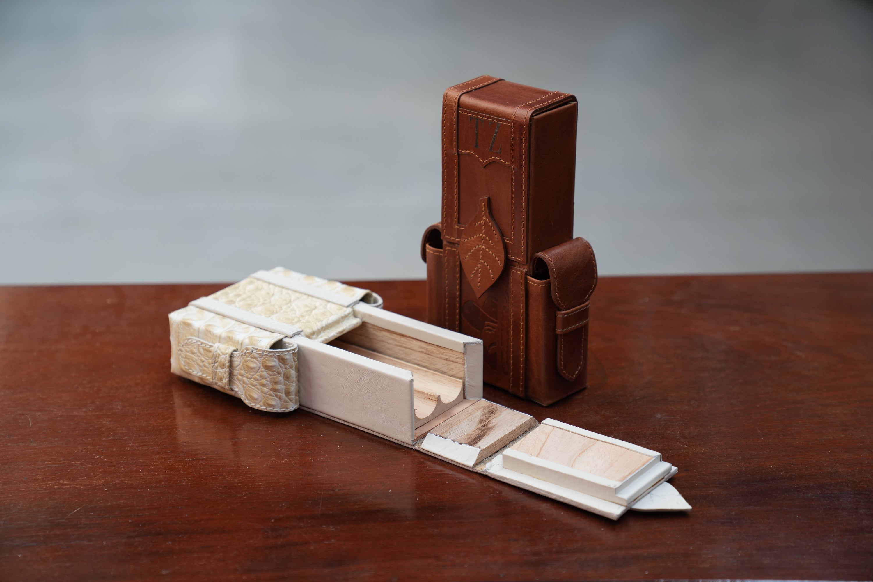 2 and 3 cigar case for the Cigarriel