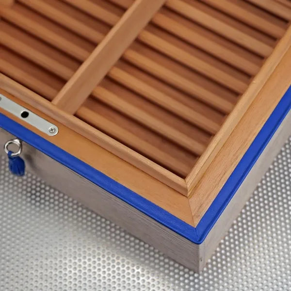 The "Bleached Oak Wood" Humidor (60/70 Count)