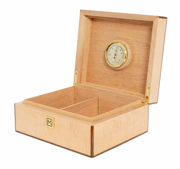 “Pink Dea Tyche” humidor 40 cigars