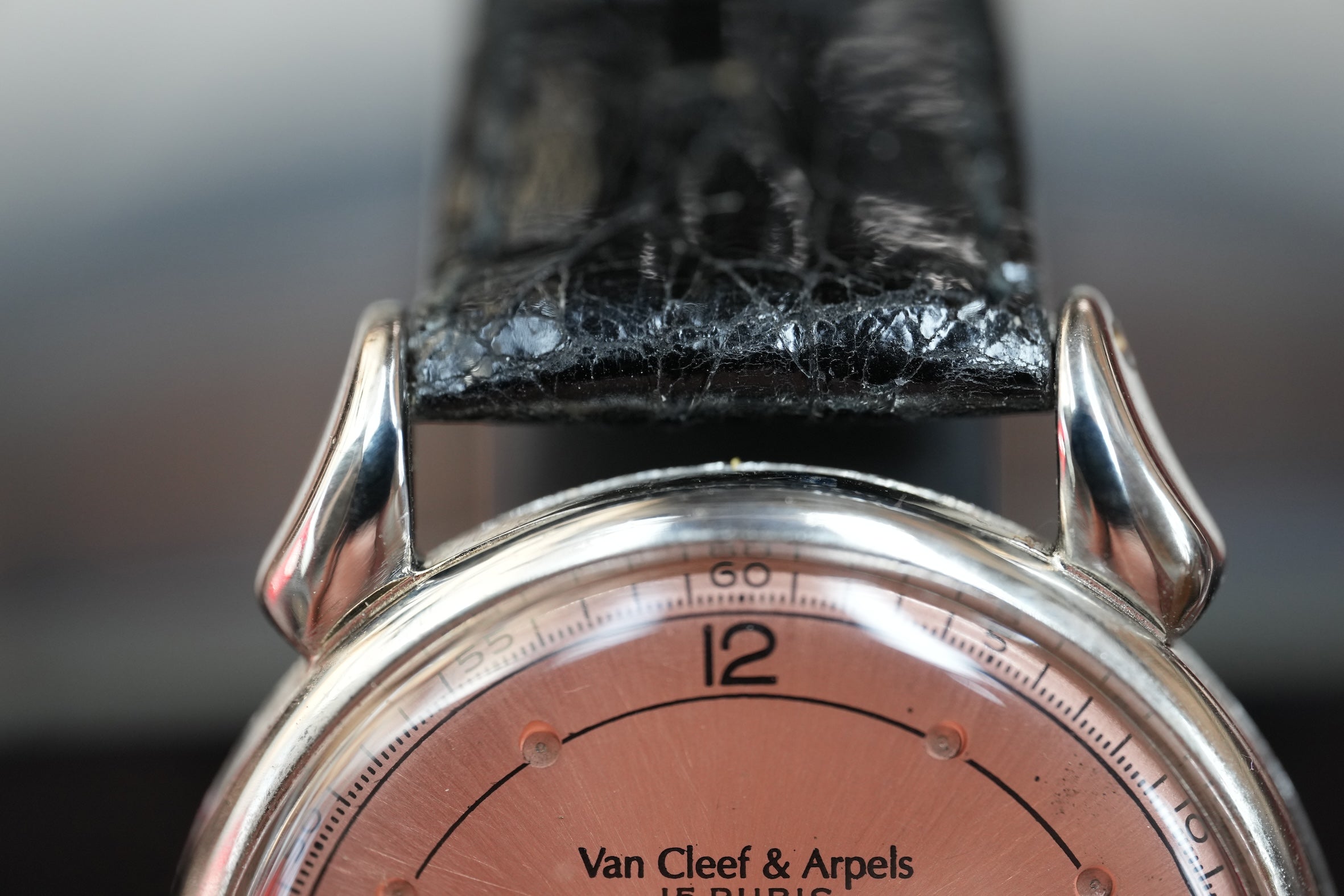 1949 Van Cleef & Arpels with teardrop lugs