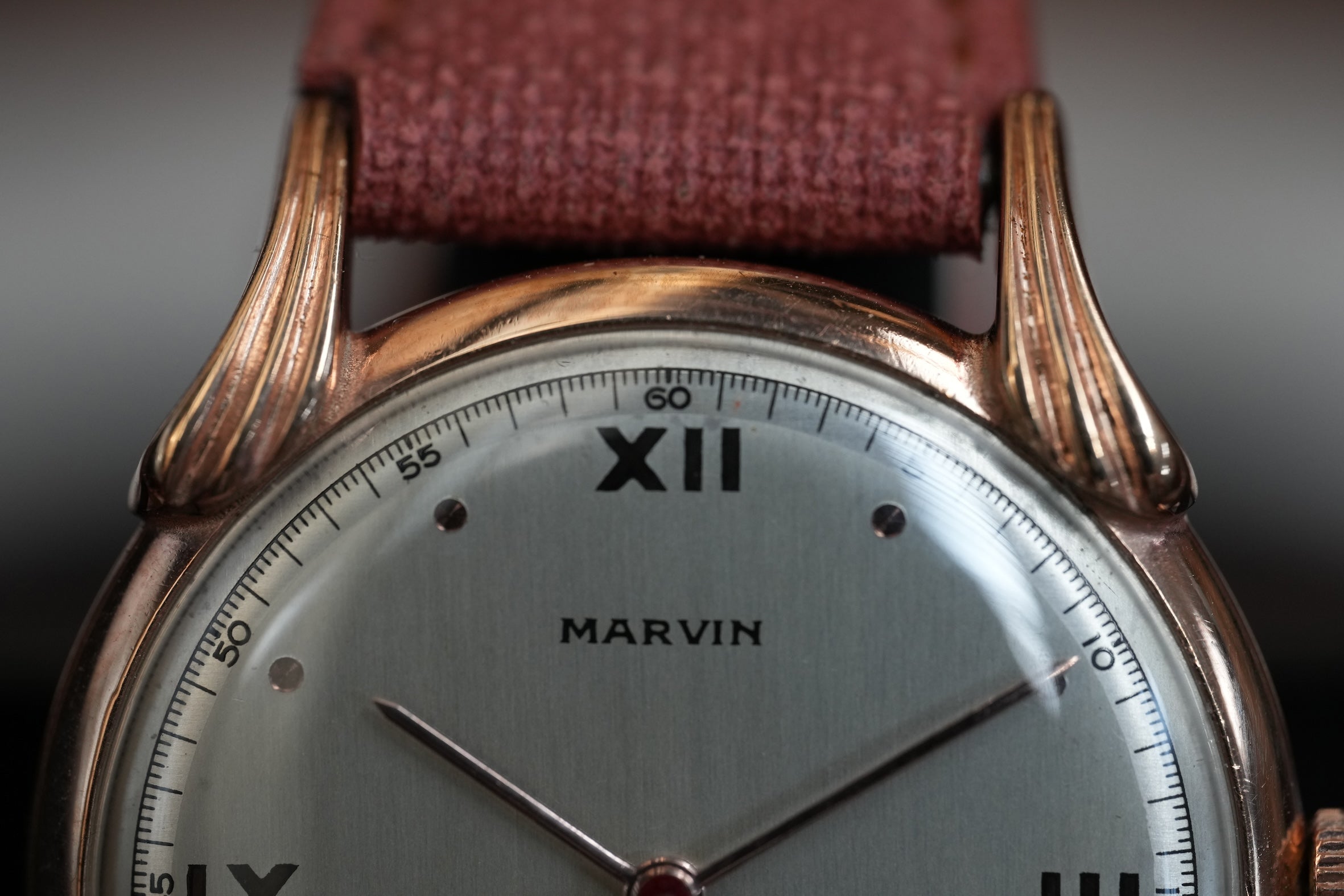 ±1950 Marvin rosegold plated watch