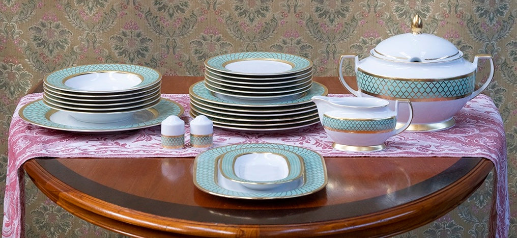 Six person porcelain set; breakfast, soup and dinner