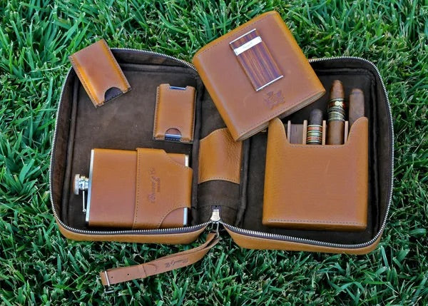 Havana Traveler - Tan Leather